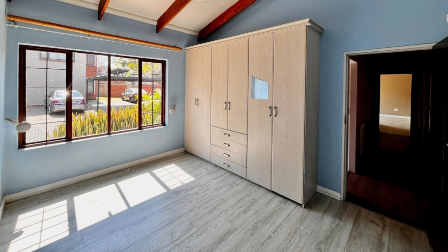 3 Bedroom Property for Sale in Waterval East North West